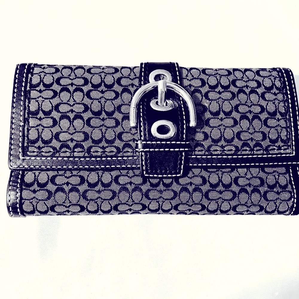 Coach Wallet, black & gray color; Excellent Condition